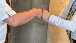 不二輸送機ホール42